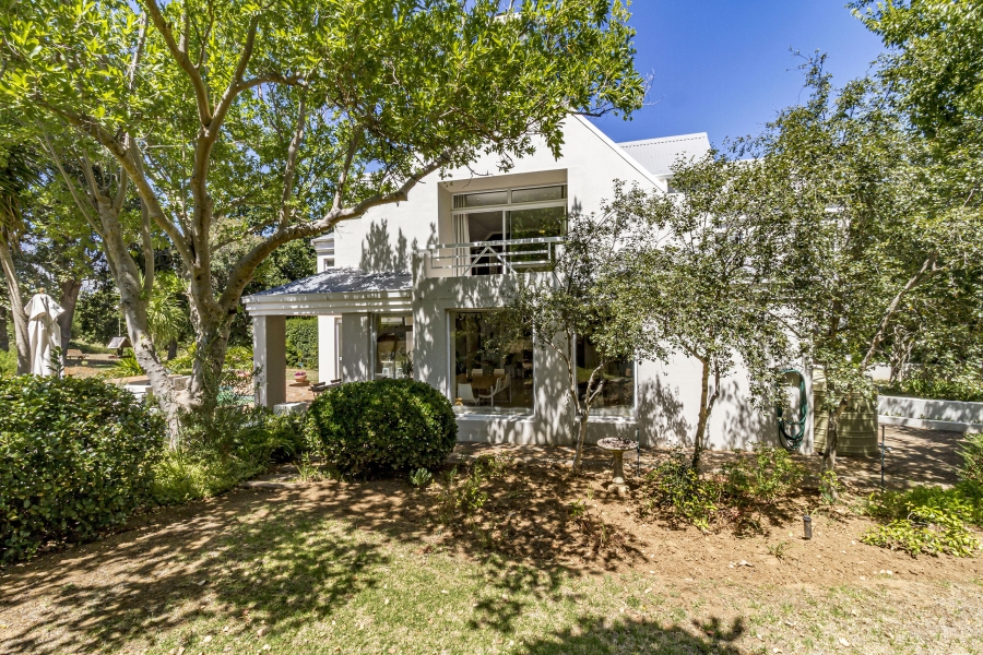 5 Bedroom Property for Sale in Erinvale Golf Estate Western Cape